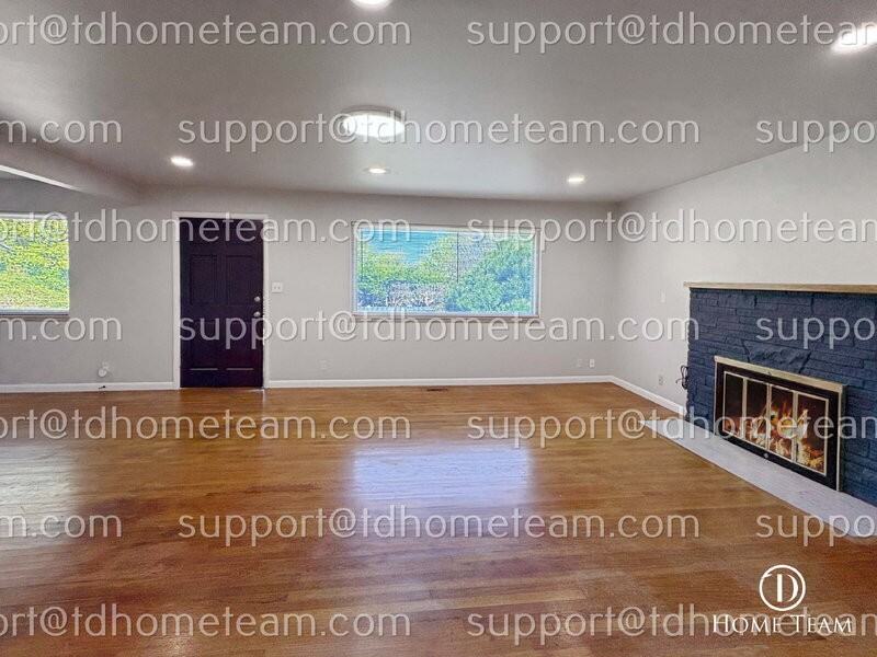 10228 4th Ave S #A - Photo 4 of 17