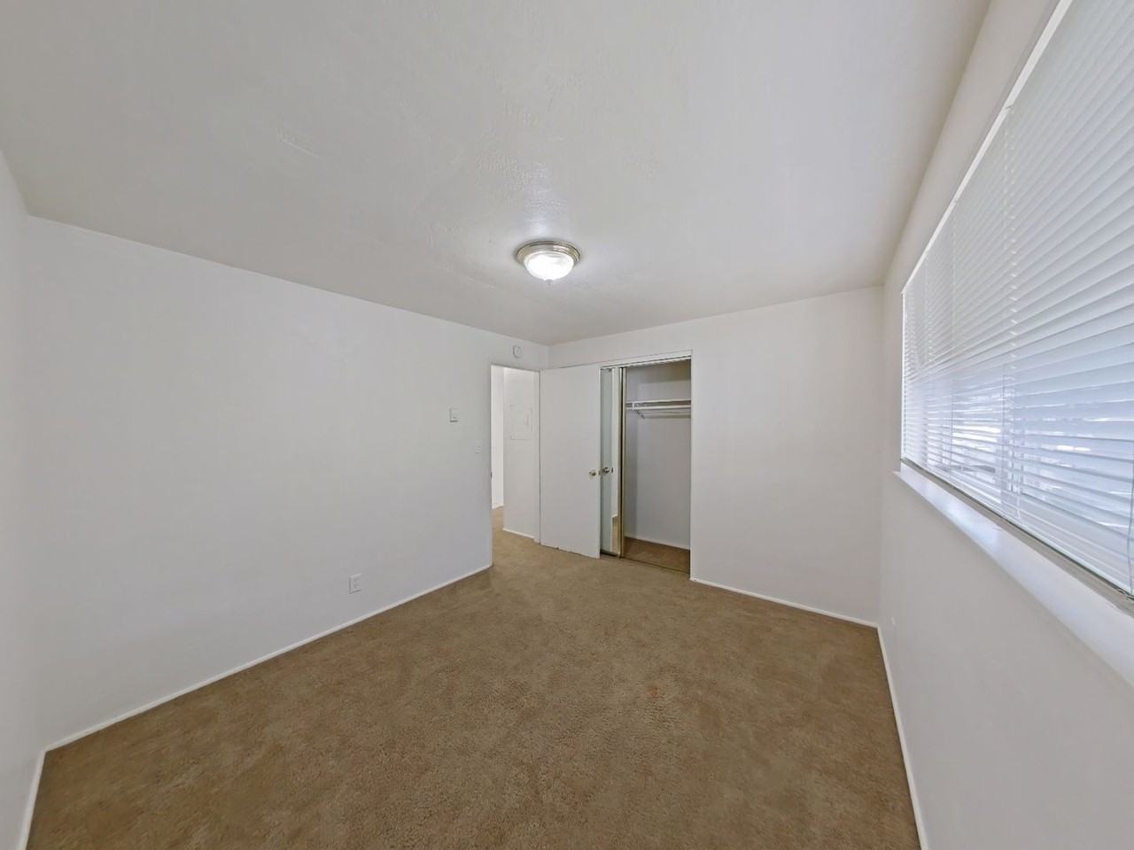 The Kincaid Apartments - Photo 7 of 15