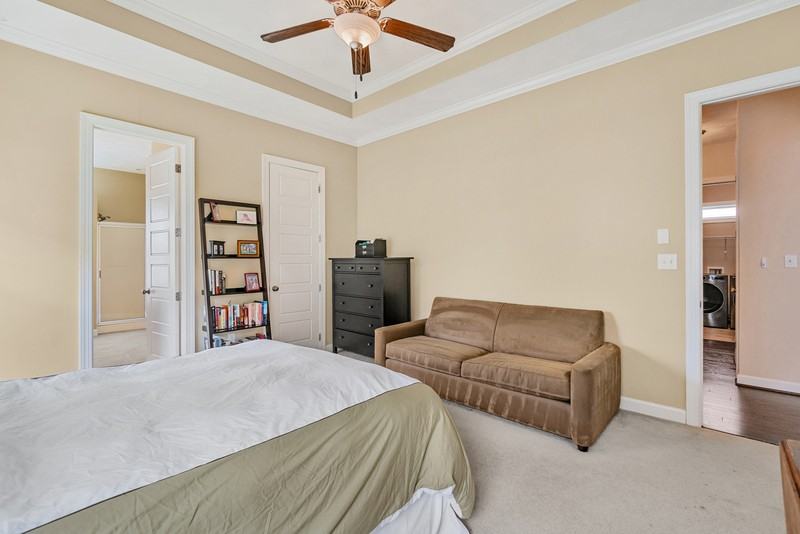 3224 Patrick Henry Dr - Photo 7 of 28