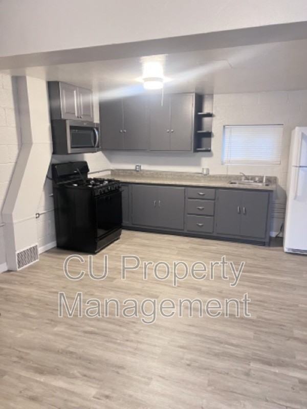 313 Cottage Ct #1-2-9 - Photo 5 of 16