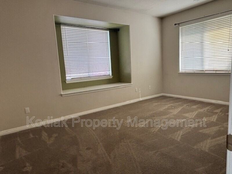 7136 S Brittany Town Dr - Photo 7 of 17