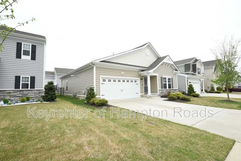 126 Peck Ln - Photo 3 of 37