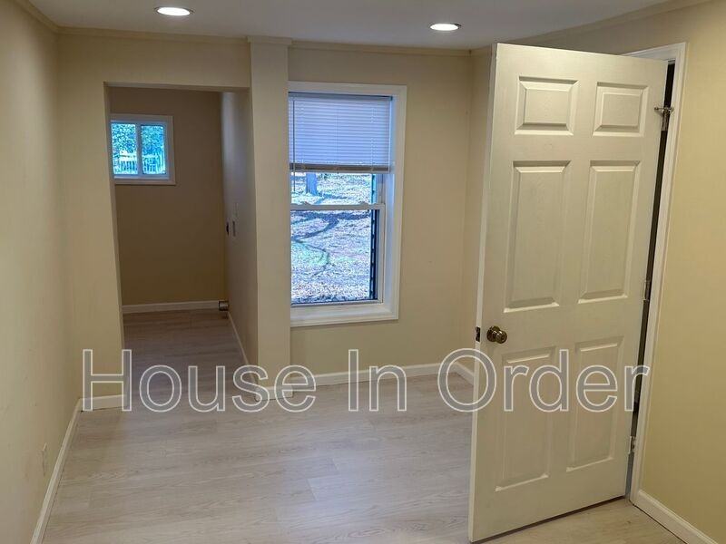 220 Pointer Rd - Photo 4 of 6