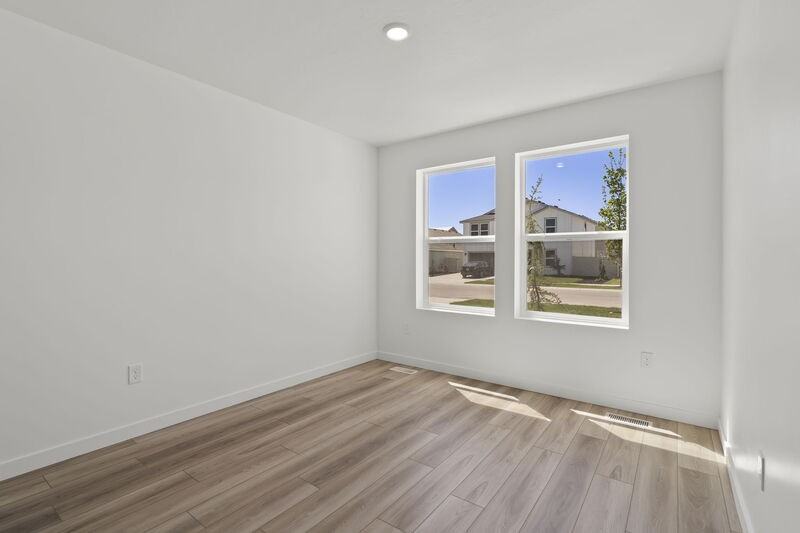 6688 W Yoke St - Photo 5 of 40