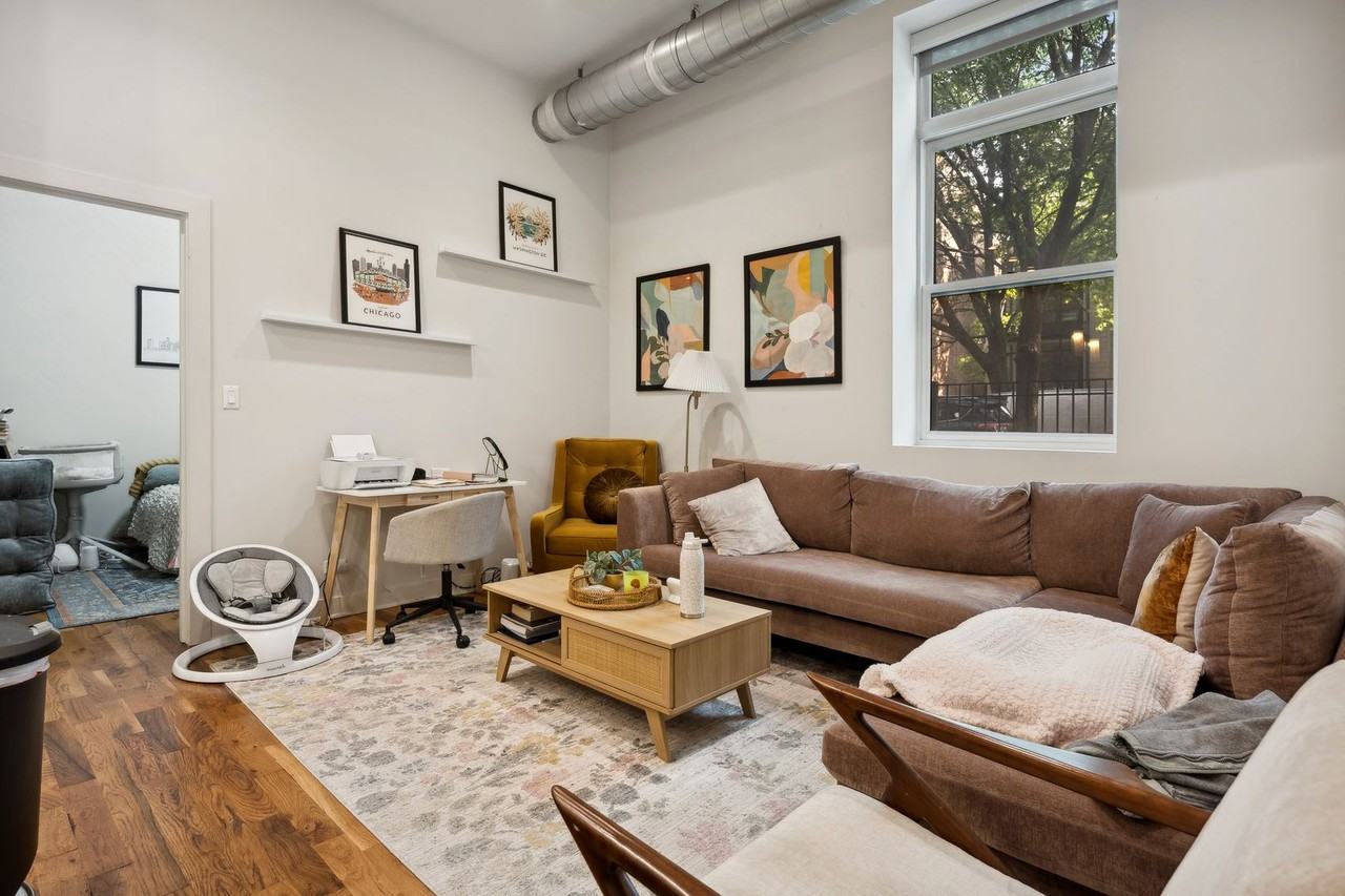 1336 N Damen - Photo 6 of 6