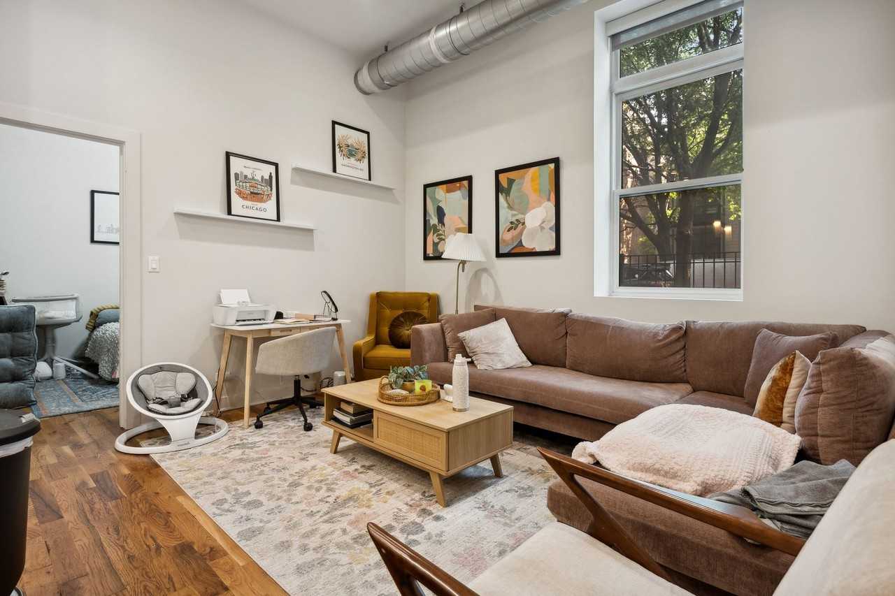 1336 N Damen - Photo 6 of 6