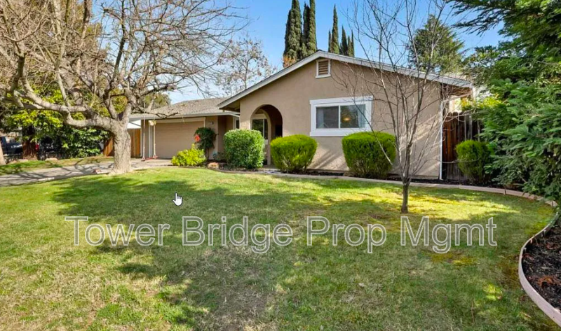 6306 Trajan Dr - Photo 2 of 22
