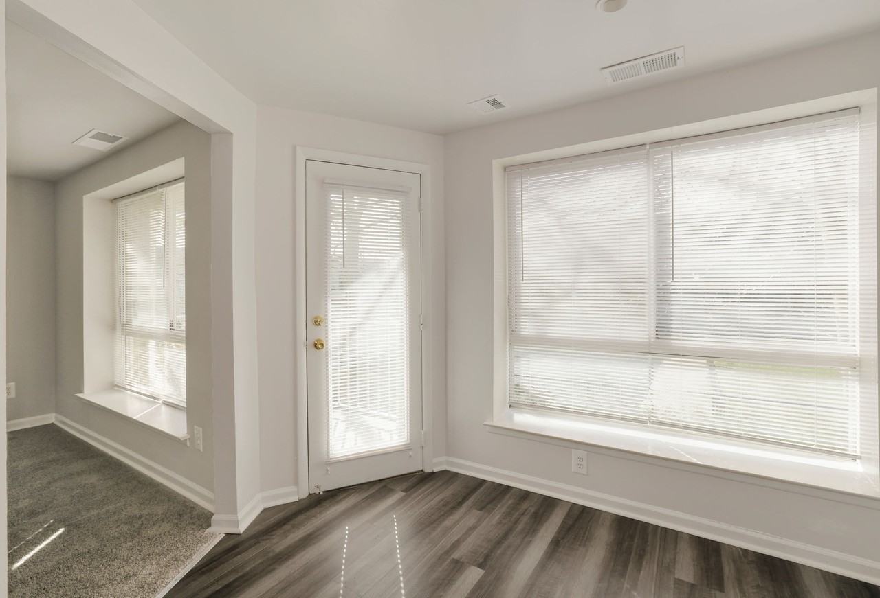 Centre at Silver Spring - Photo 4 of 6