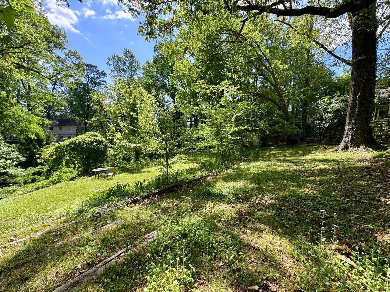 1003B Dawes St - Photo 3 of 15