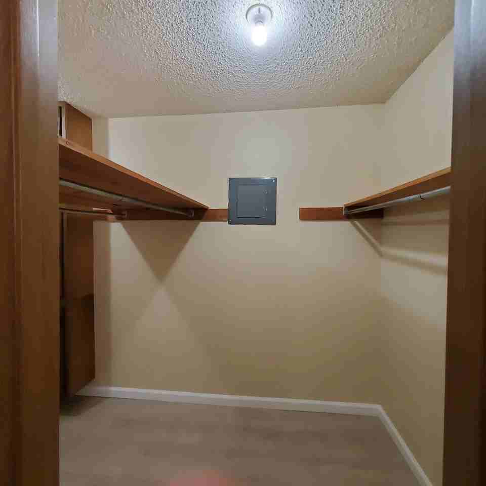 CFT Parkdale Plaza - Crow Rd - Photo 3 of 49