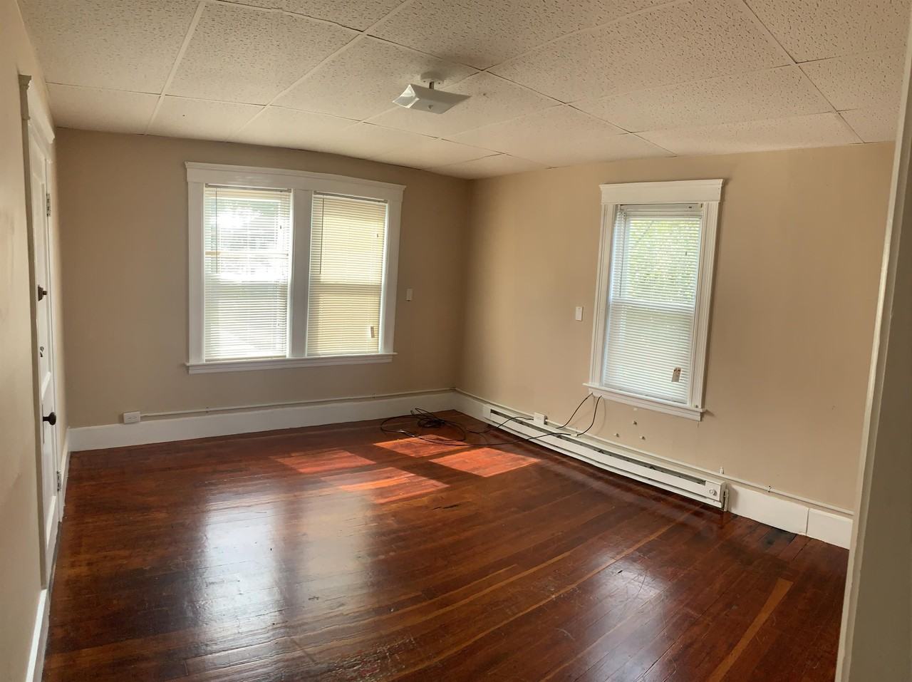 3 Negus St, Webster, MA 01570 - Photo 4 of 18