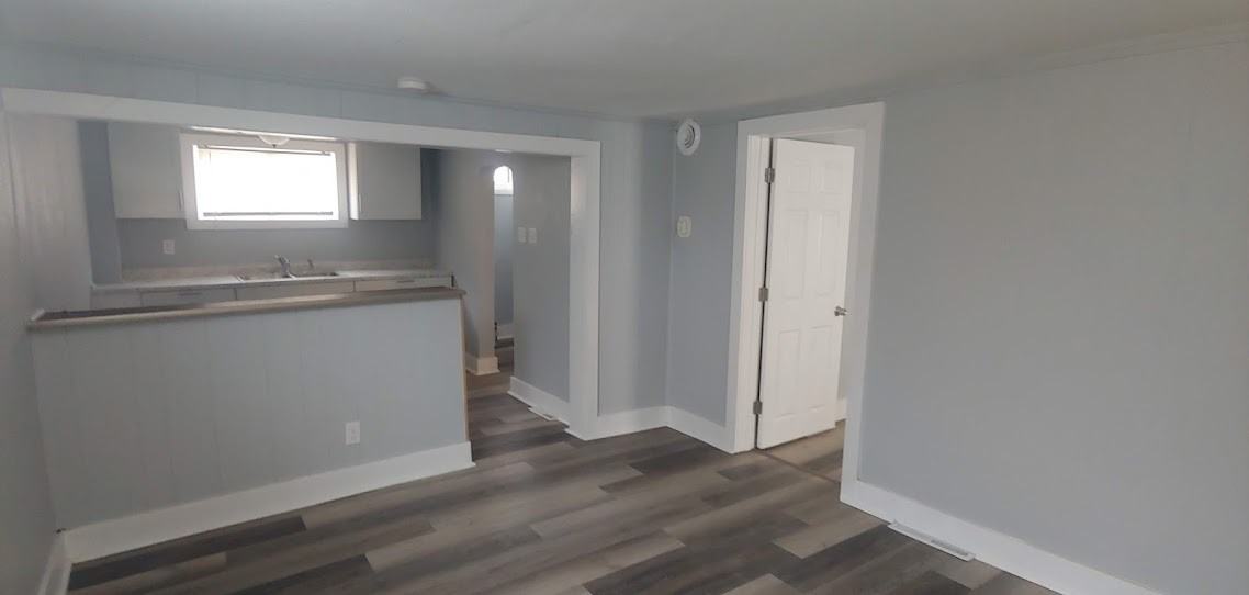 616 West Chambers Street - Photo 4 of 18