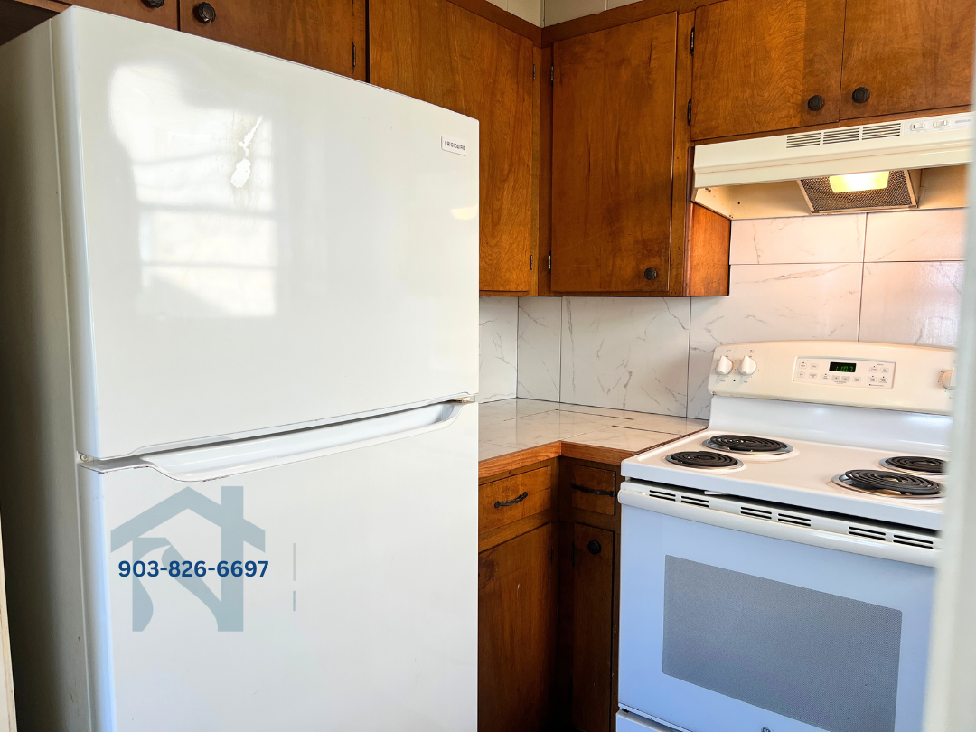 502 1st Street - Photo 2 of 11