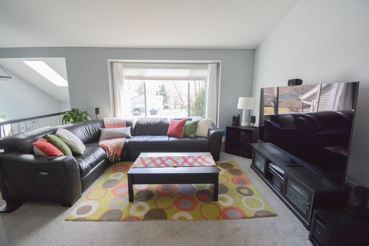 445 43rd Ave Nw - Photo 6 of 37
