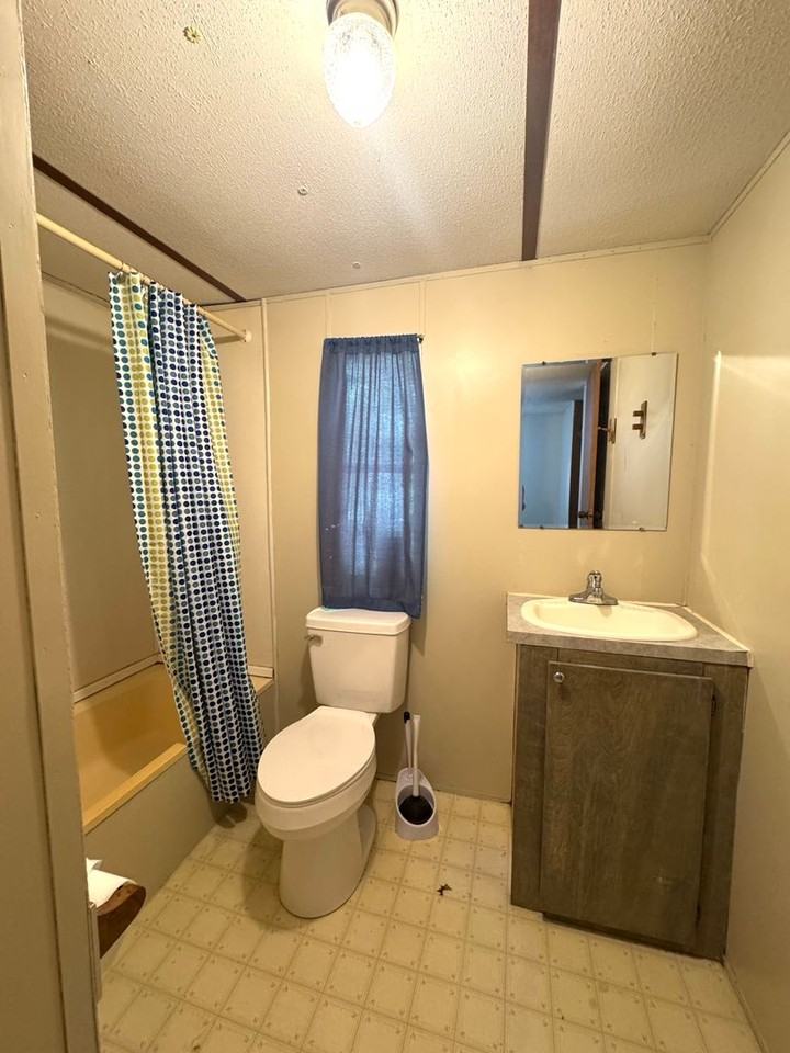 4888 Hwy 71st - Photo 6 of 8