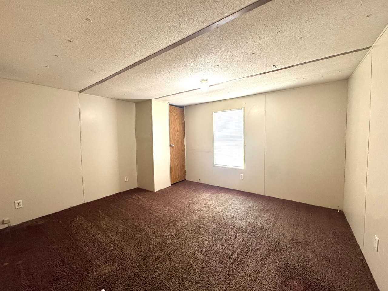 4888 Hwy 71st - Photo 7 of 8