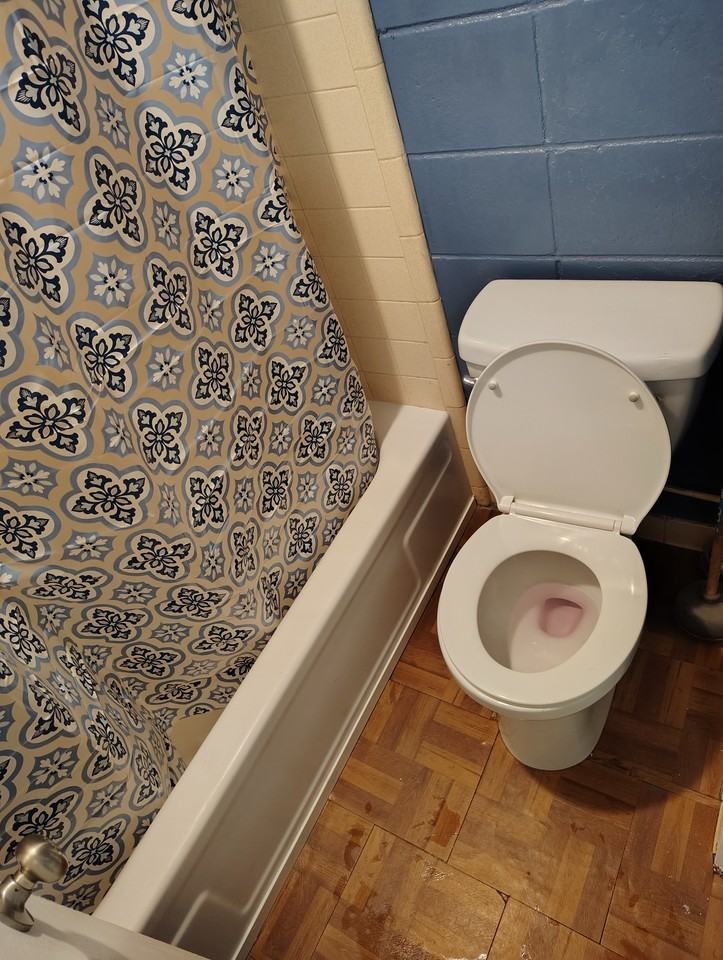 4229-4231  Norwich Street Ext. - Photo 5 of 24