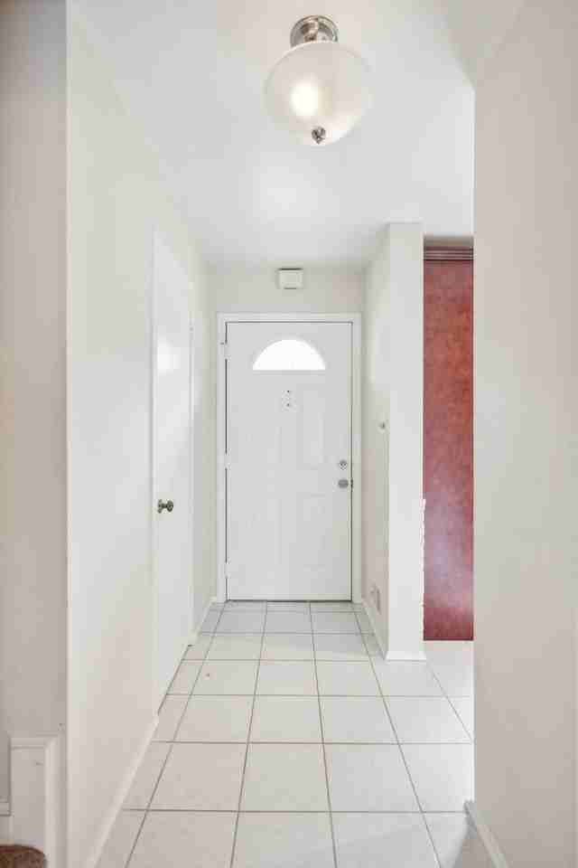 2832 Jermantown Rd - Photo 3 of 37
