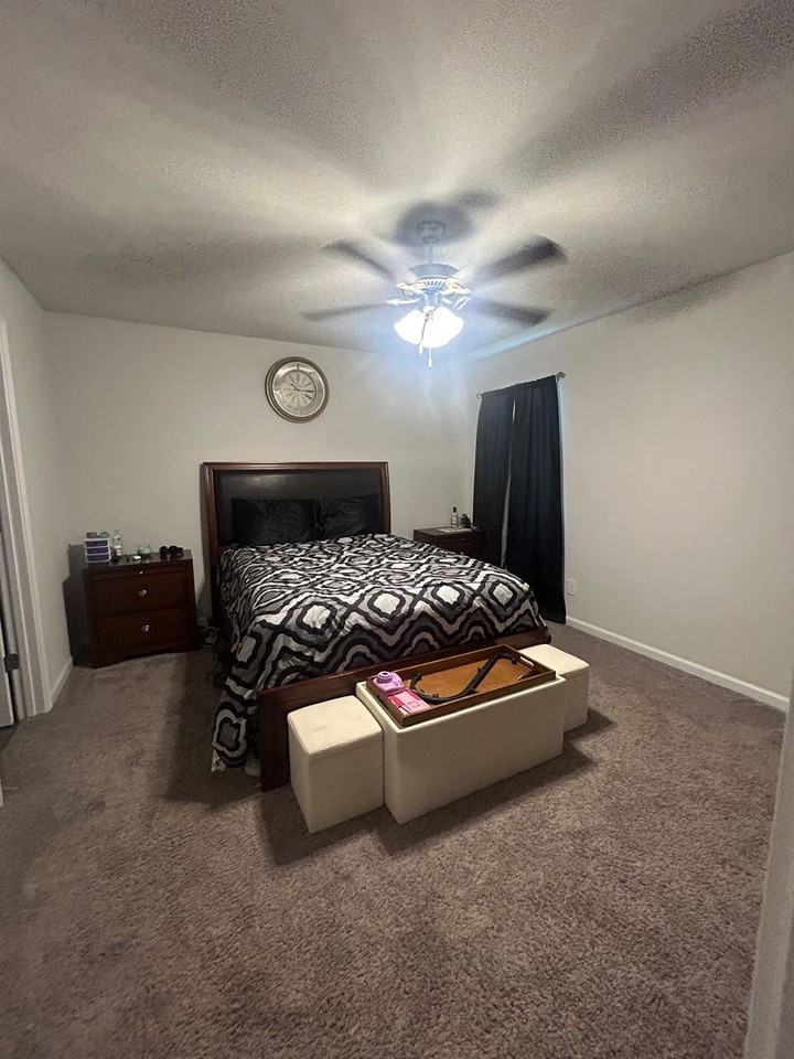 16369 Seminole Dr - Photo 3 of 7