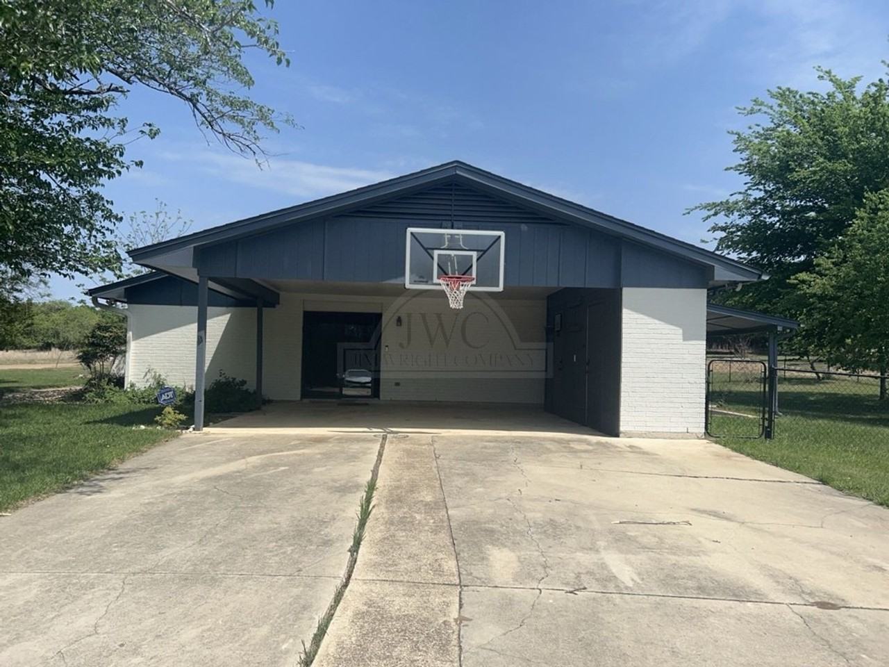 2807 Brinegar Rd - Photo 6 of 50