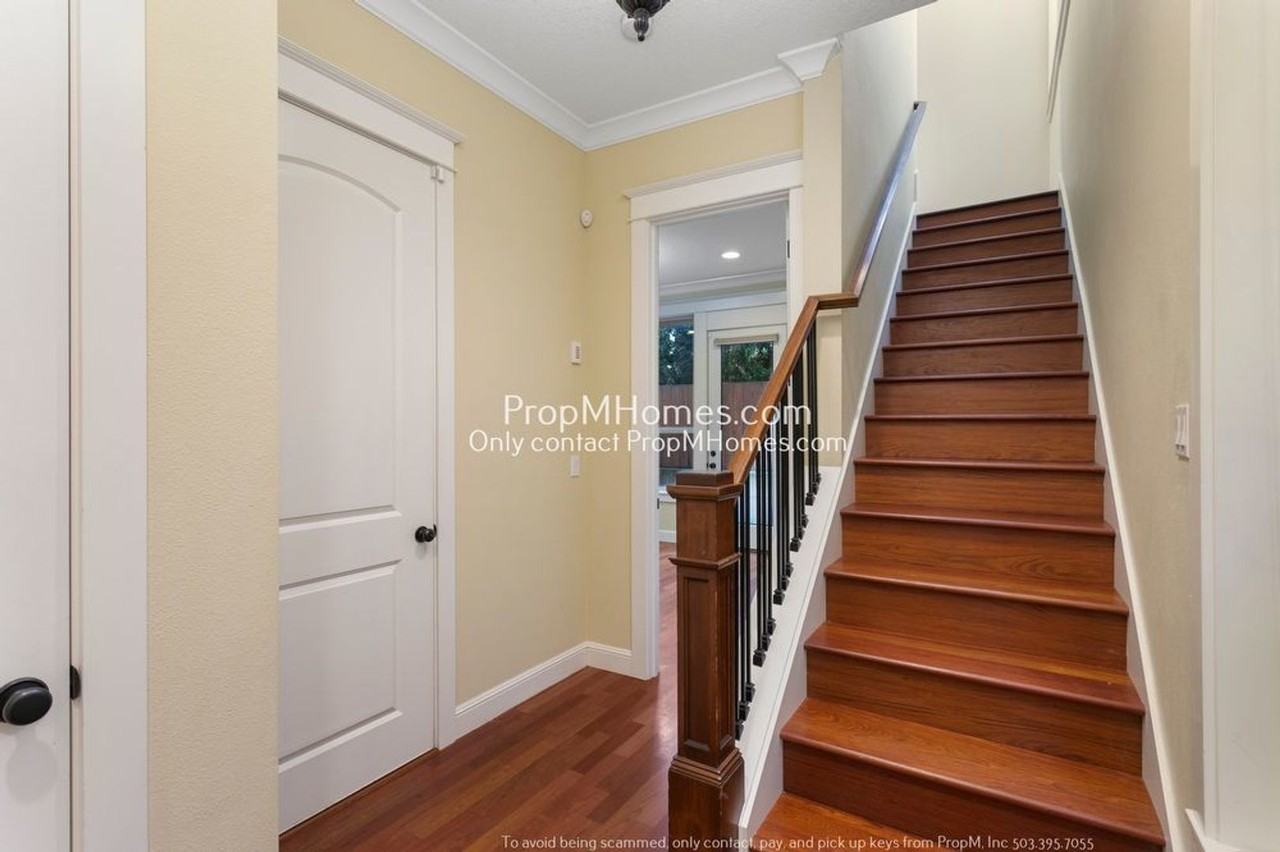 5129 N Williams Ave - Photo 3 of 24
