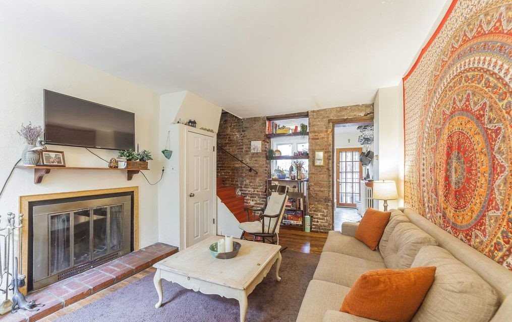 248 S Warnock St - Photo 2 of 22