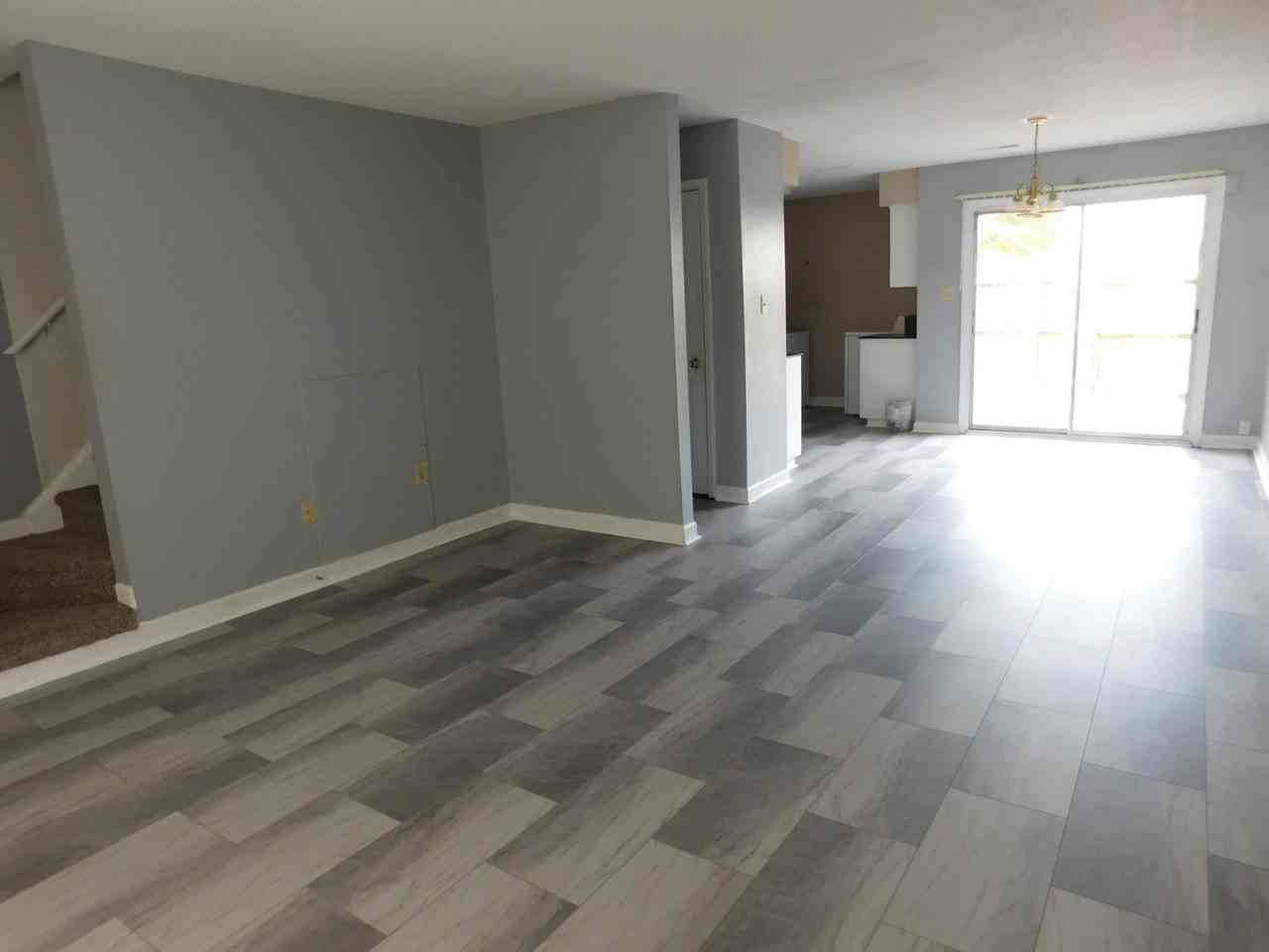 1104 Karen Dr - Photo 5 of 20