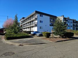 featured image of 1002 N J St #14