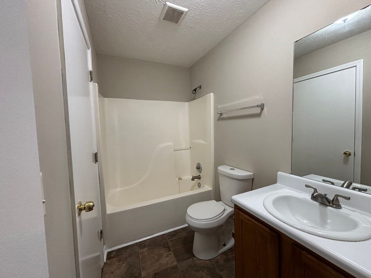 209 E Wilson St #125 - Photo 6 of 8
