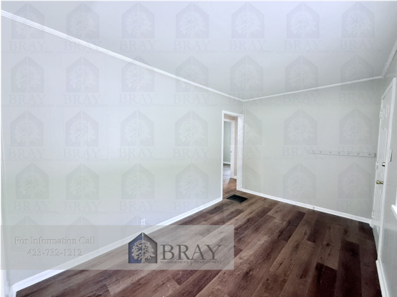 2033 Burke Drive - Photo 5 of 19