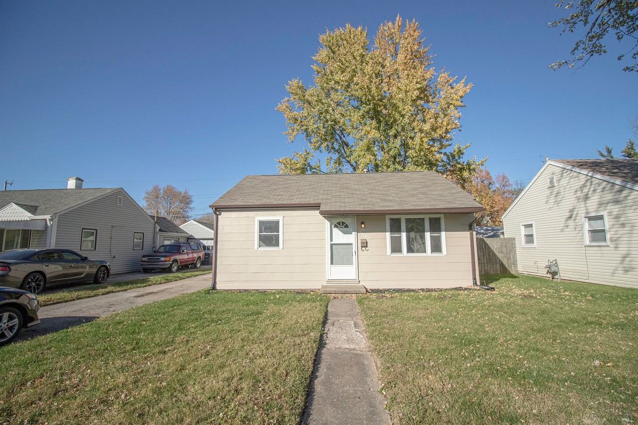 2910 Underwood St - Photo 2 of 12