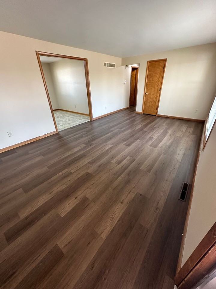 3112 24th St - Photo 2 of 11