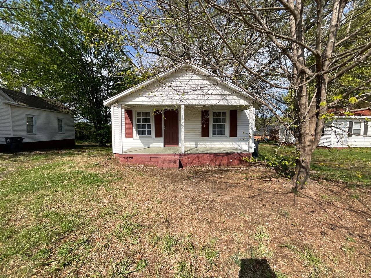 3115 Utah Pl - Photo 2 of 13