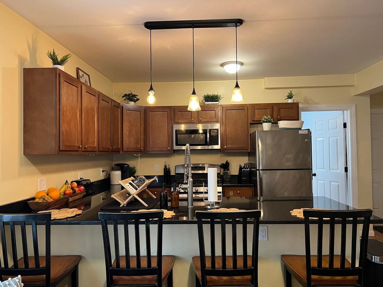 38 Gorham St - Photo 3 of 15