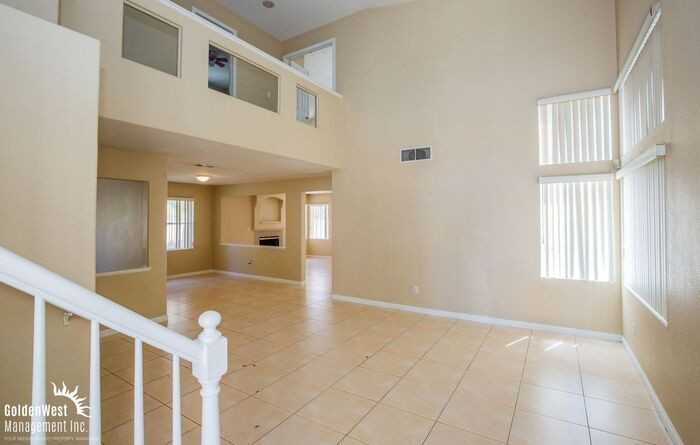 8089 Cimarron Meadows Way - Photo 2 of 16