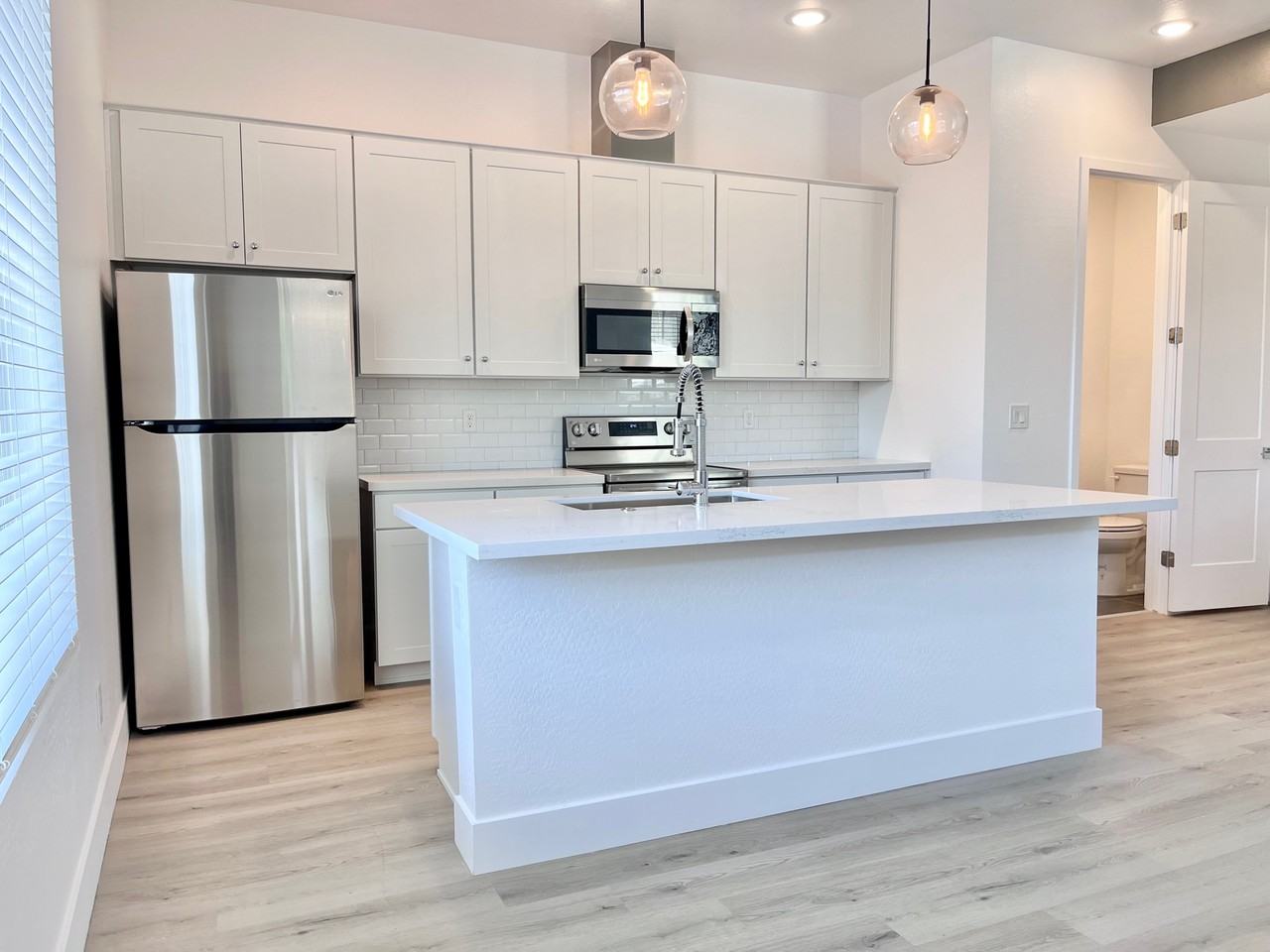 1247 E Colter St #11 - Photo 2 of 50