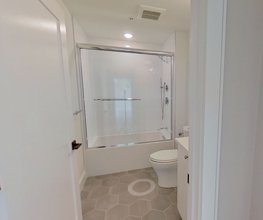 106 Warren St #7 - Photo 6 of 13