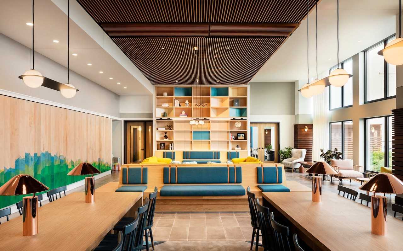 1135 W Van Buren St #NA - Photo 4 of 13