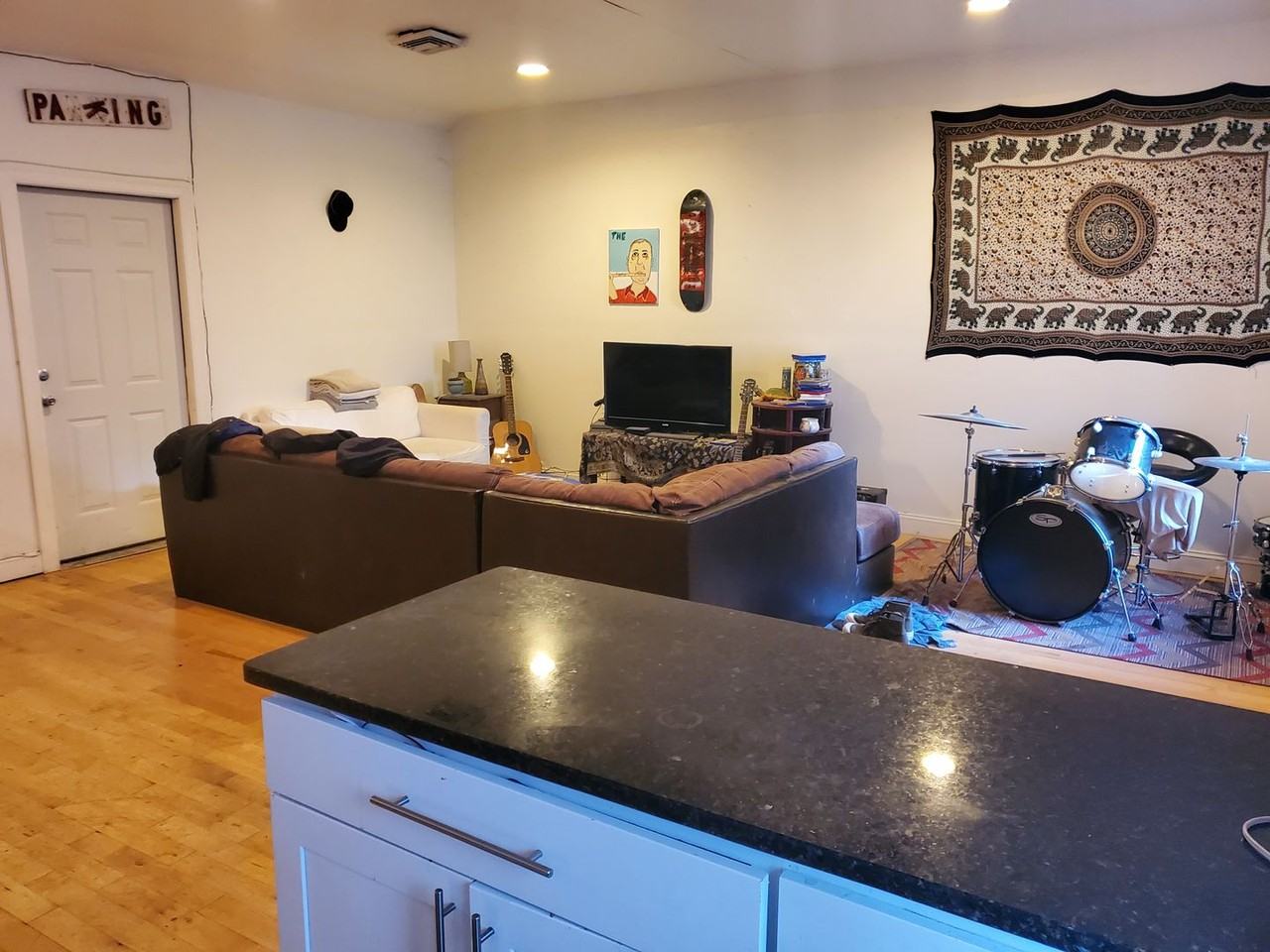 811 Madison Avenue - Photo 6 of 7