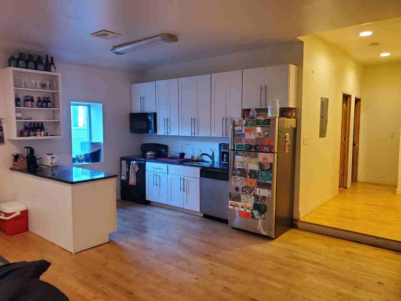 811 Madison Avenue - Photo 7 of 7