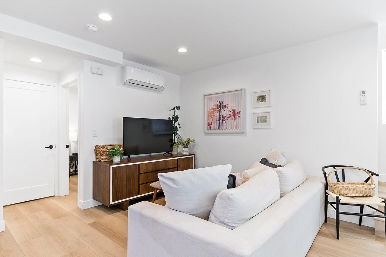 Toland Way ADU - Photo 6 of 10