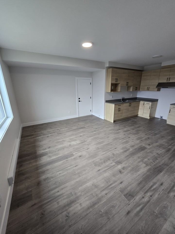 51193 Charlotte Pl #1 - Photo 2 of 8
