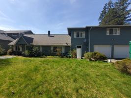 featured image of 1017 Yew St