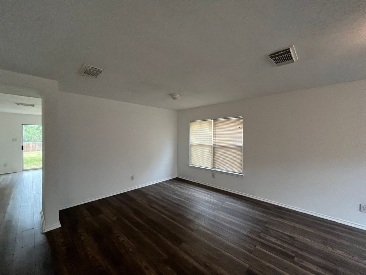 8419 Manderly Pl - Photo 3 of 35