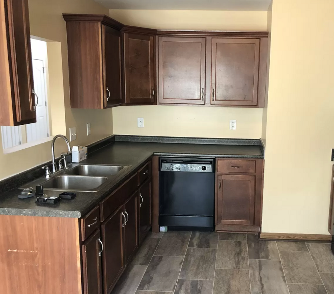 952 Cindy Jo Ct - Photo 4 of 14