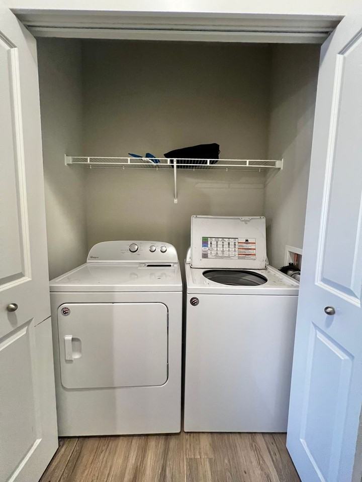 6460 Orchard Park Dr #2 - Photo 7 of 22
