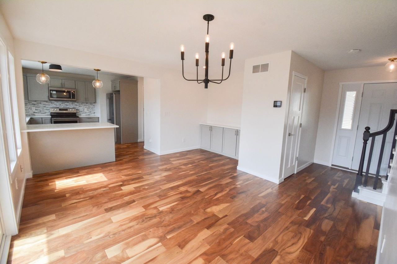 3416 Lake St Nw - Photo 4 of 31