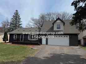 2202 Saint Croix St - Photo 1 of 1