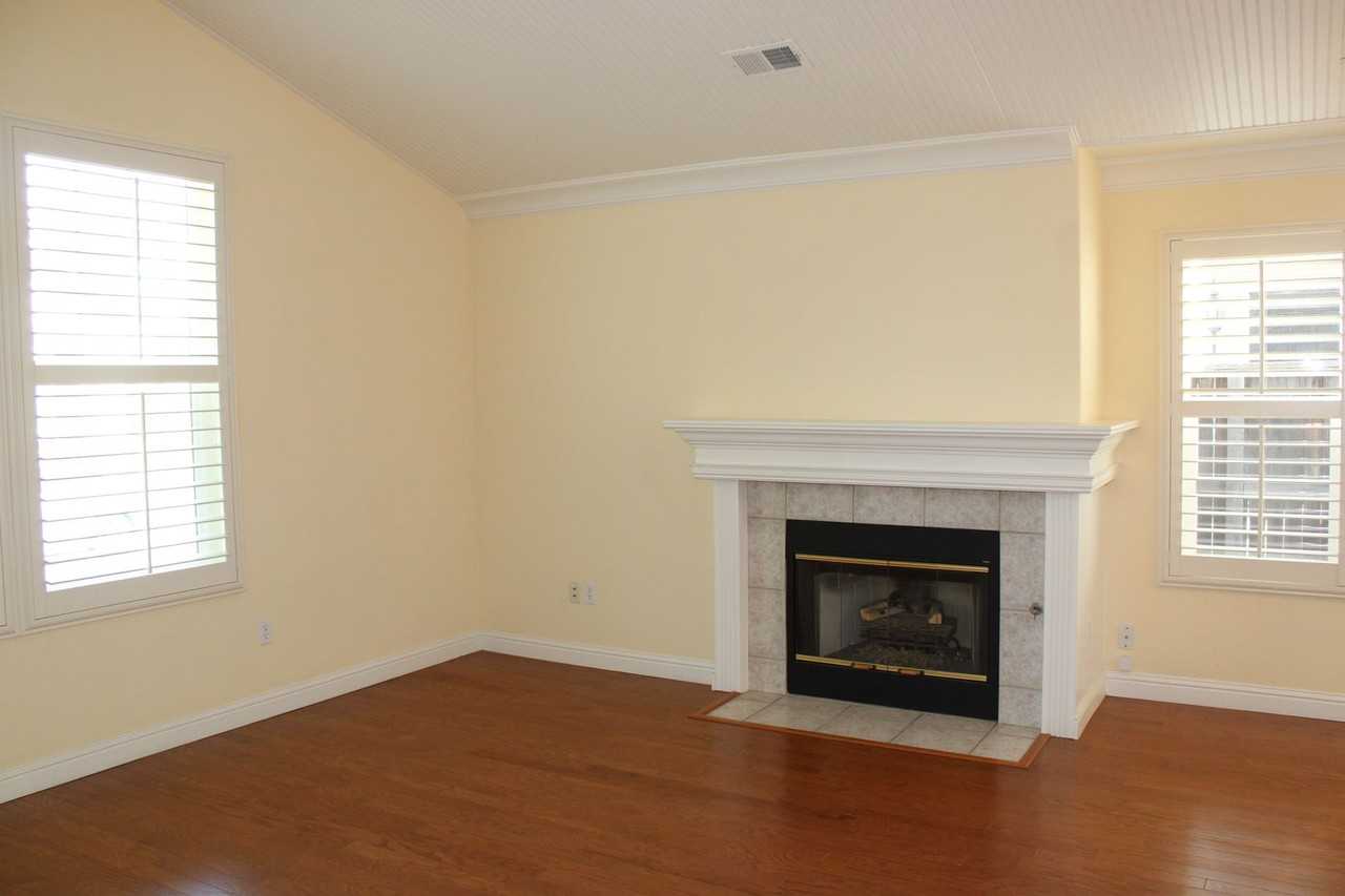 3110 Poseidon Ln - Photo 3 of 15