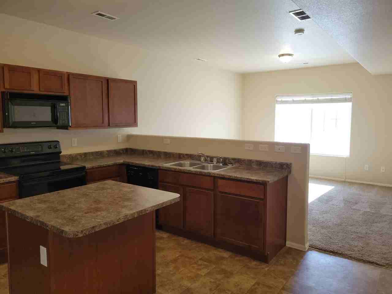 3063 Harpy Grv - Photo 5 of 15